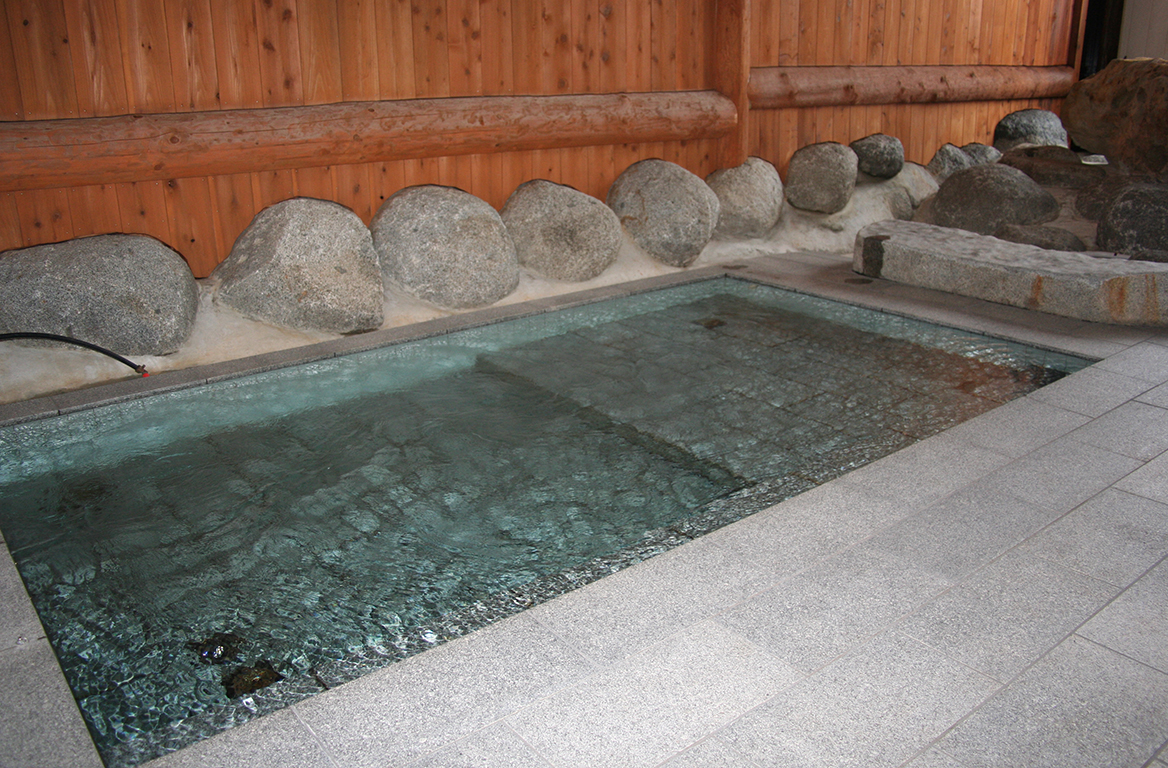 なるせ温泉東仙歩